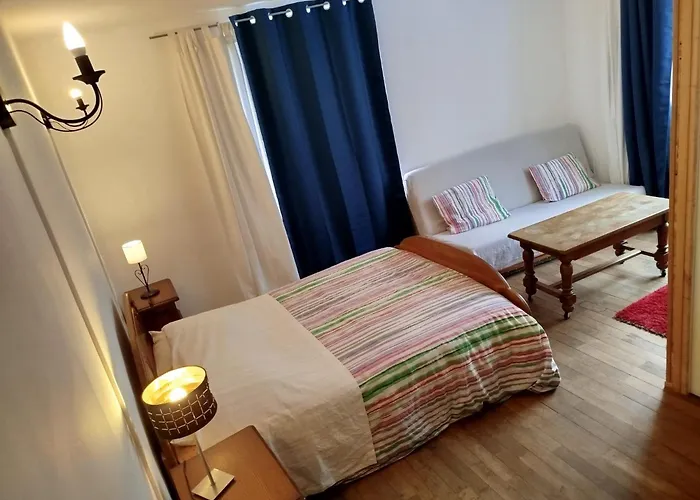 Chez Marcel Bed & Breakfast 3*